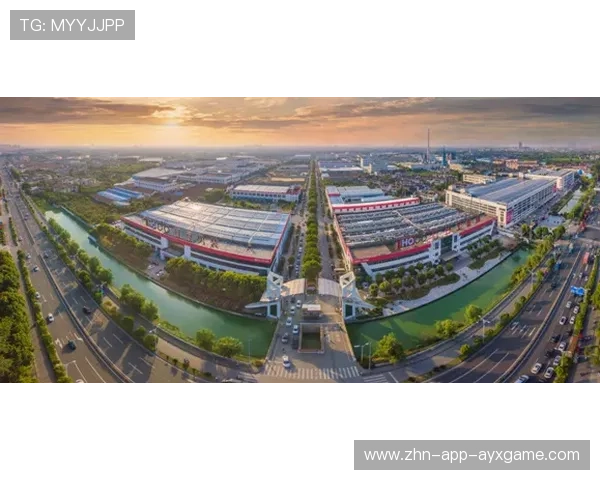 拉塞尔强调阿布扎比赛道节奏感“比想象更难掌握” 拉塞尔强调阿布扎比赛道节奏感“比想象更难掌握”